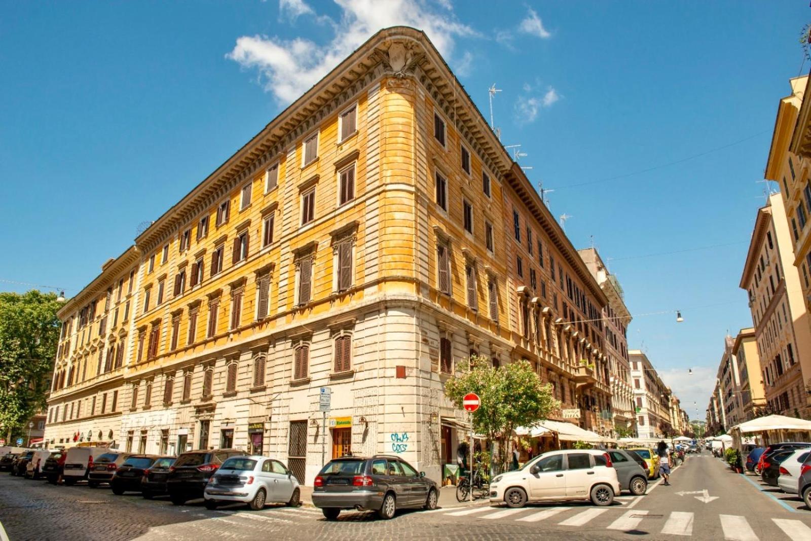 Alberto Vatican House Roma Exterior foto